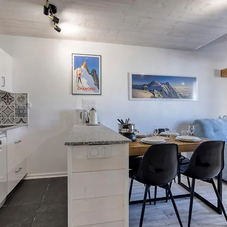 Apartment Charmin Savoy - Lovely 1 Bedroom Next To Savoy Area