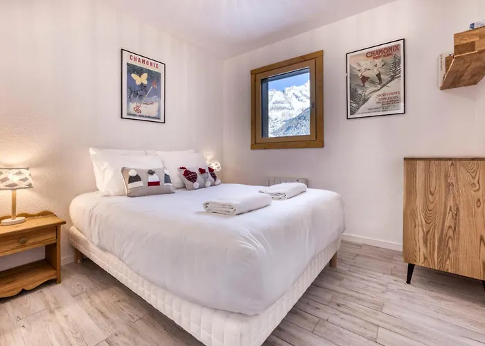 Charmin Savoy - Lovely 1 Bedroom Next To Savoy Area *